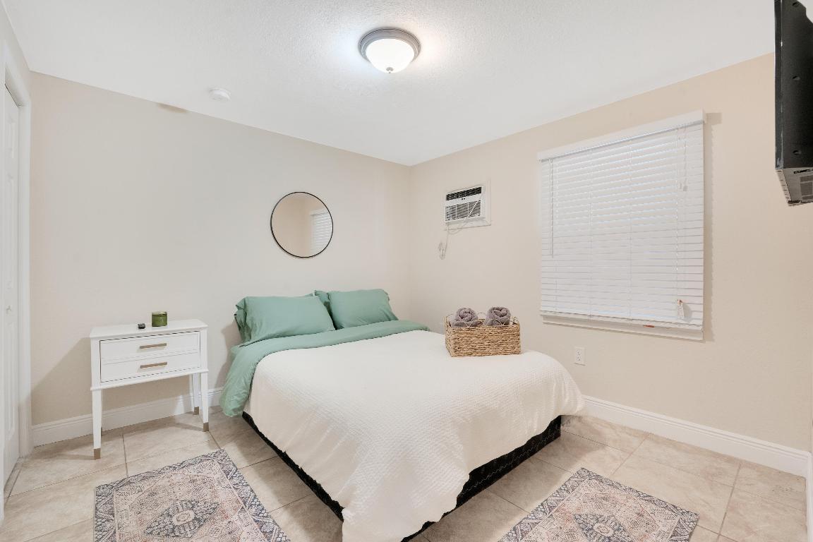 BELLCAMP MANOR - Residential Income