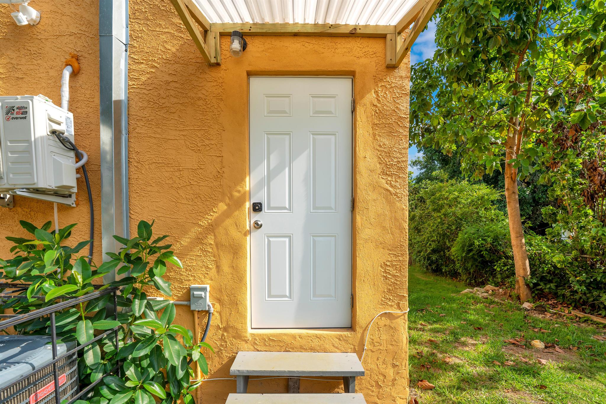 BELLCAMP MANOR - Residential Income