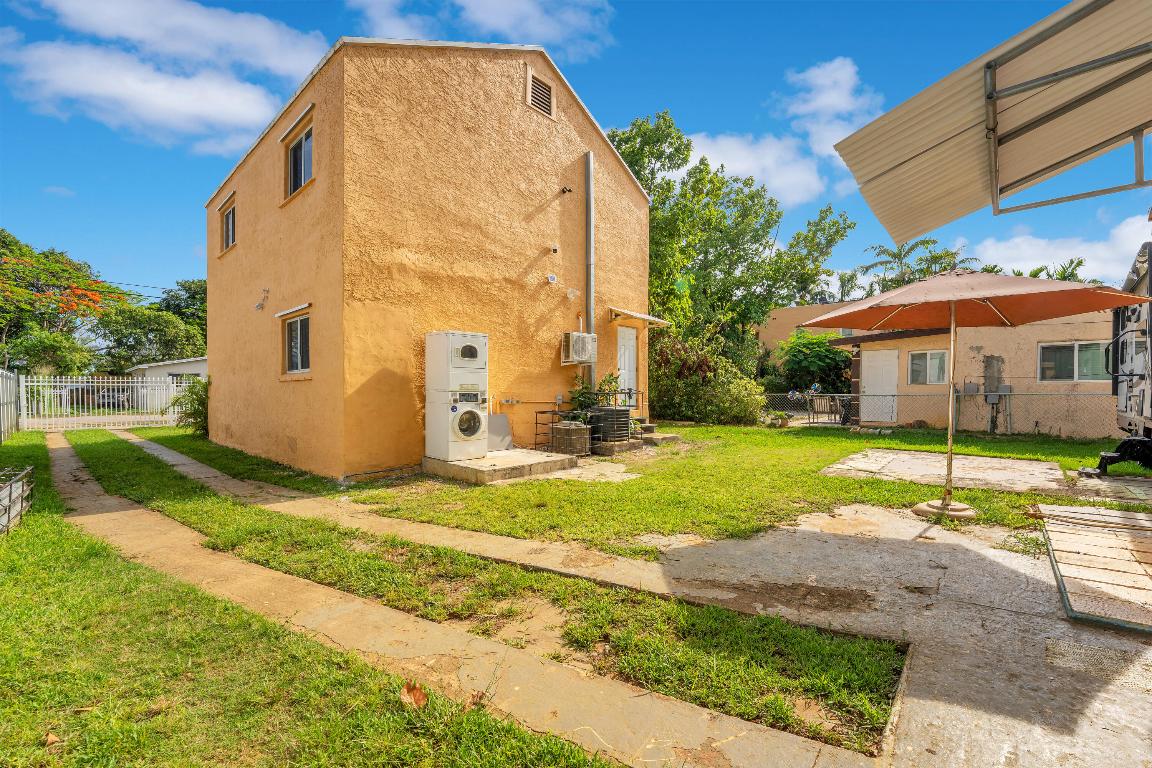 BELLCAMP MANOR - Residential Income