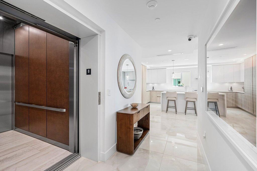 Photo of 475 E Royal Palm Road #805, Boca Raton, FL 33432 (MLS # R11133422)