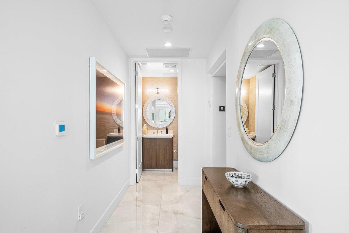 475 E Royal Palm Road 805