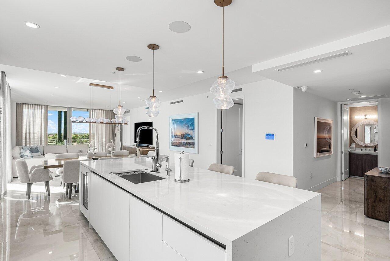 ROYAL PALM RESIDENCES CON - Residential