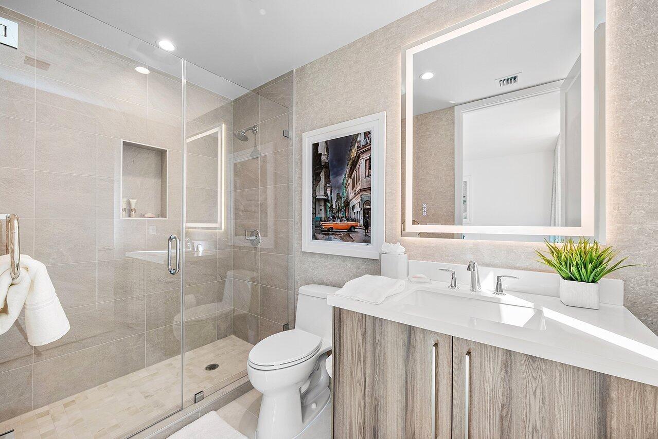 ROYAL PALM RESIDENCES CON - Residential