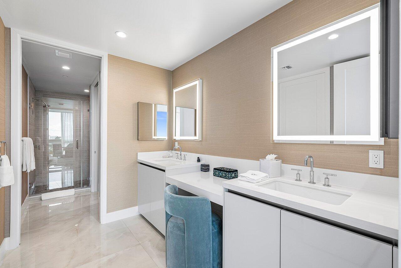 ROYAL PALM RESIDENCES CON - Residential