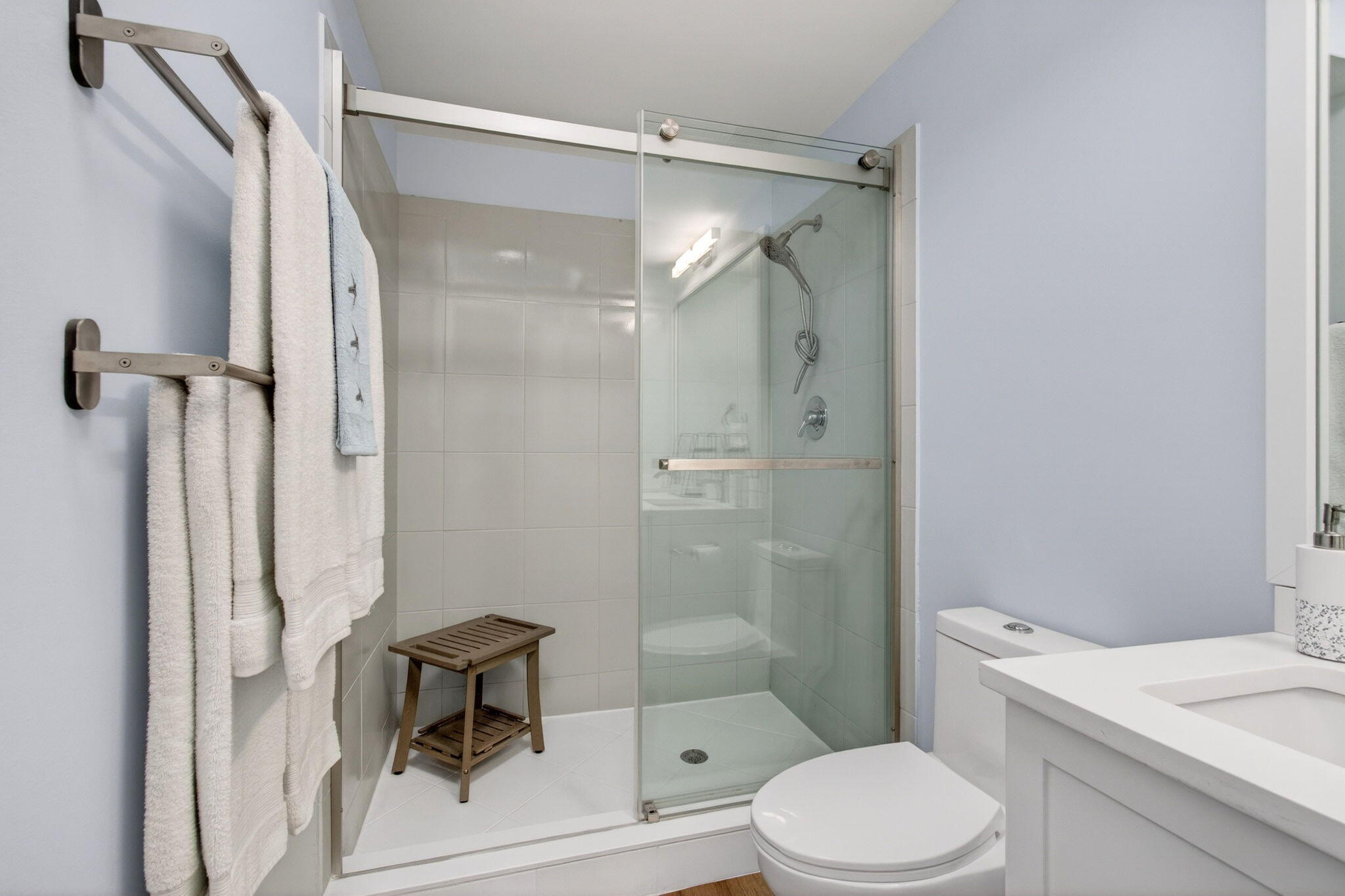 VIZCAYA LAKES CONDO - Residential