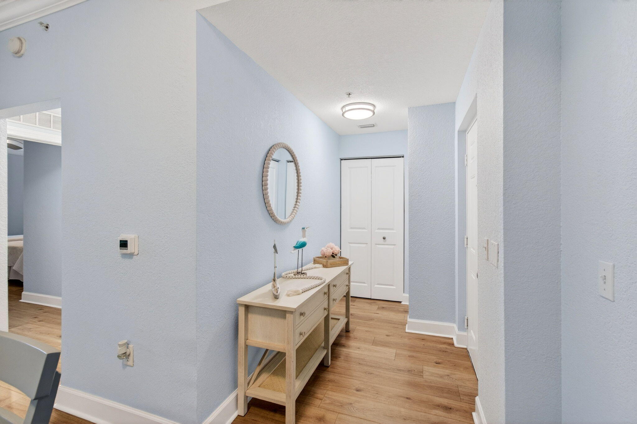 VIZCAYA LAKES CONDO - Residential