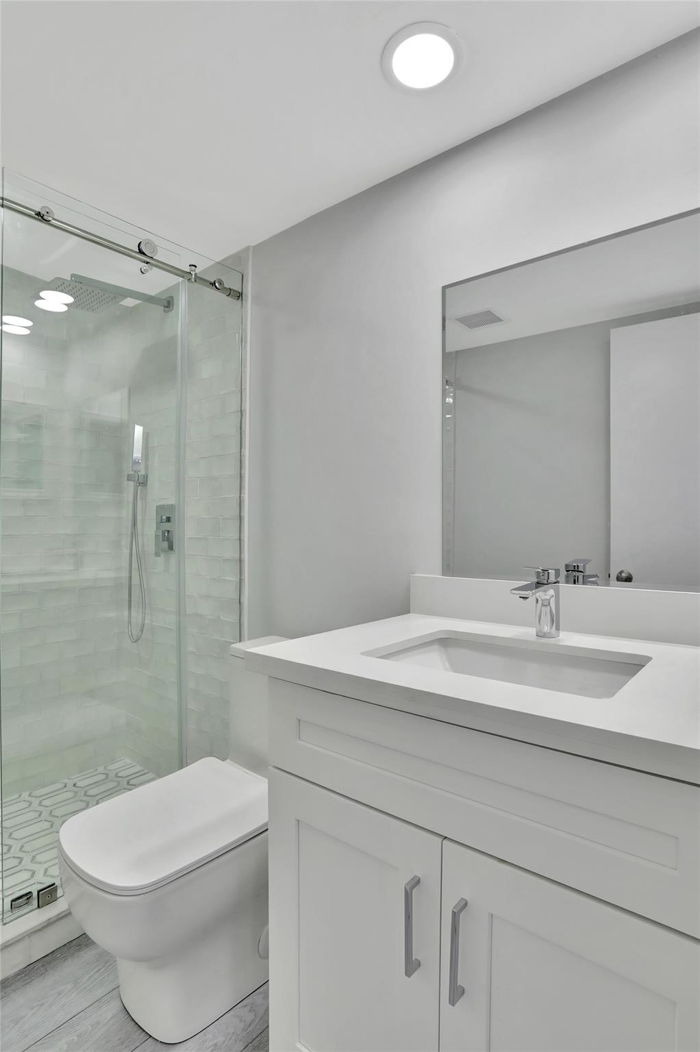 PALM AIRE COUNTRY CLUB - Residential