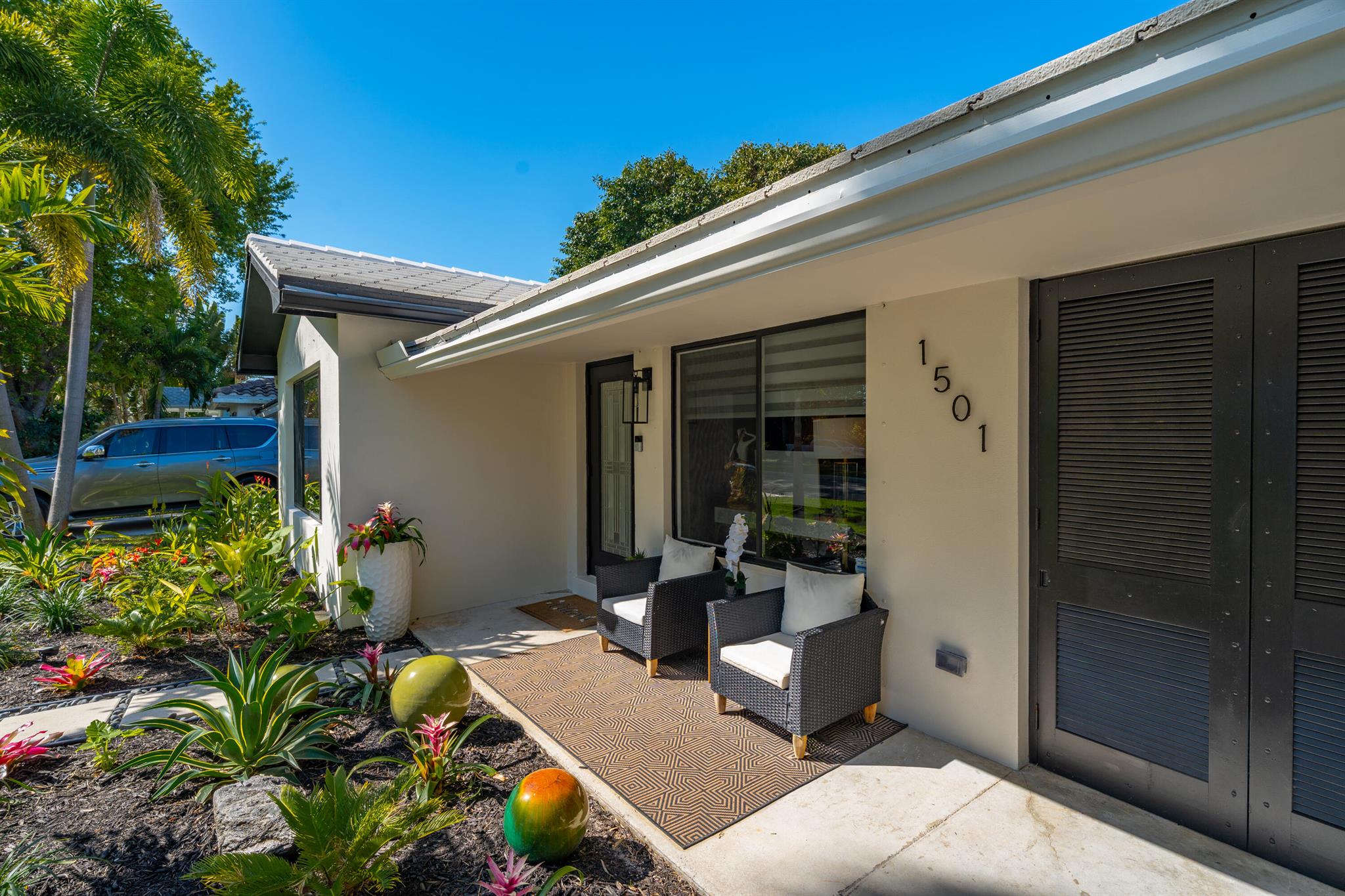 1501 S Palmway