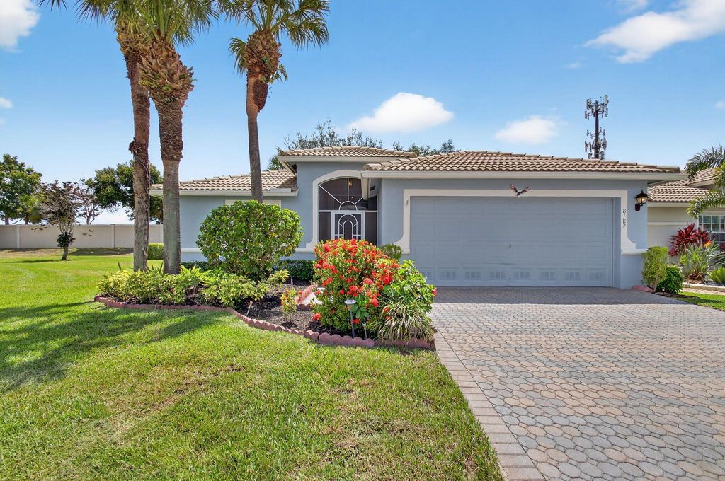Photo of 8182 Duomo Circle, Boynton Beach, FL 33472 (MLS # R11099197)