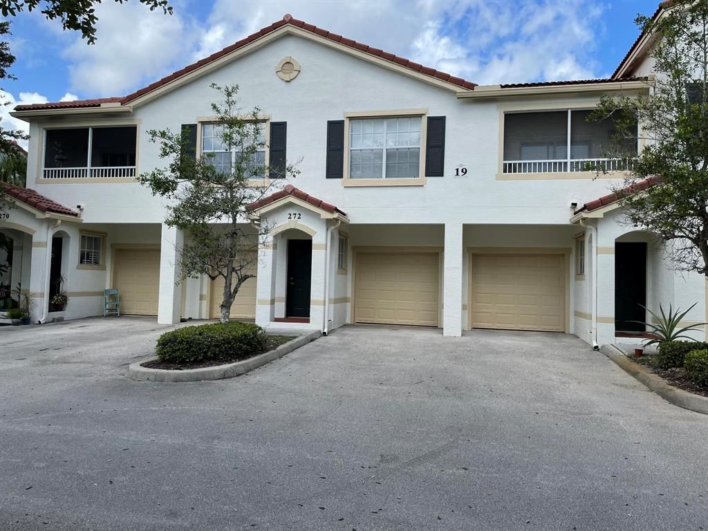 Photo of 272 SE Kitching Circle, Stuart, FL 34994 (MLS # R10730591)