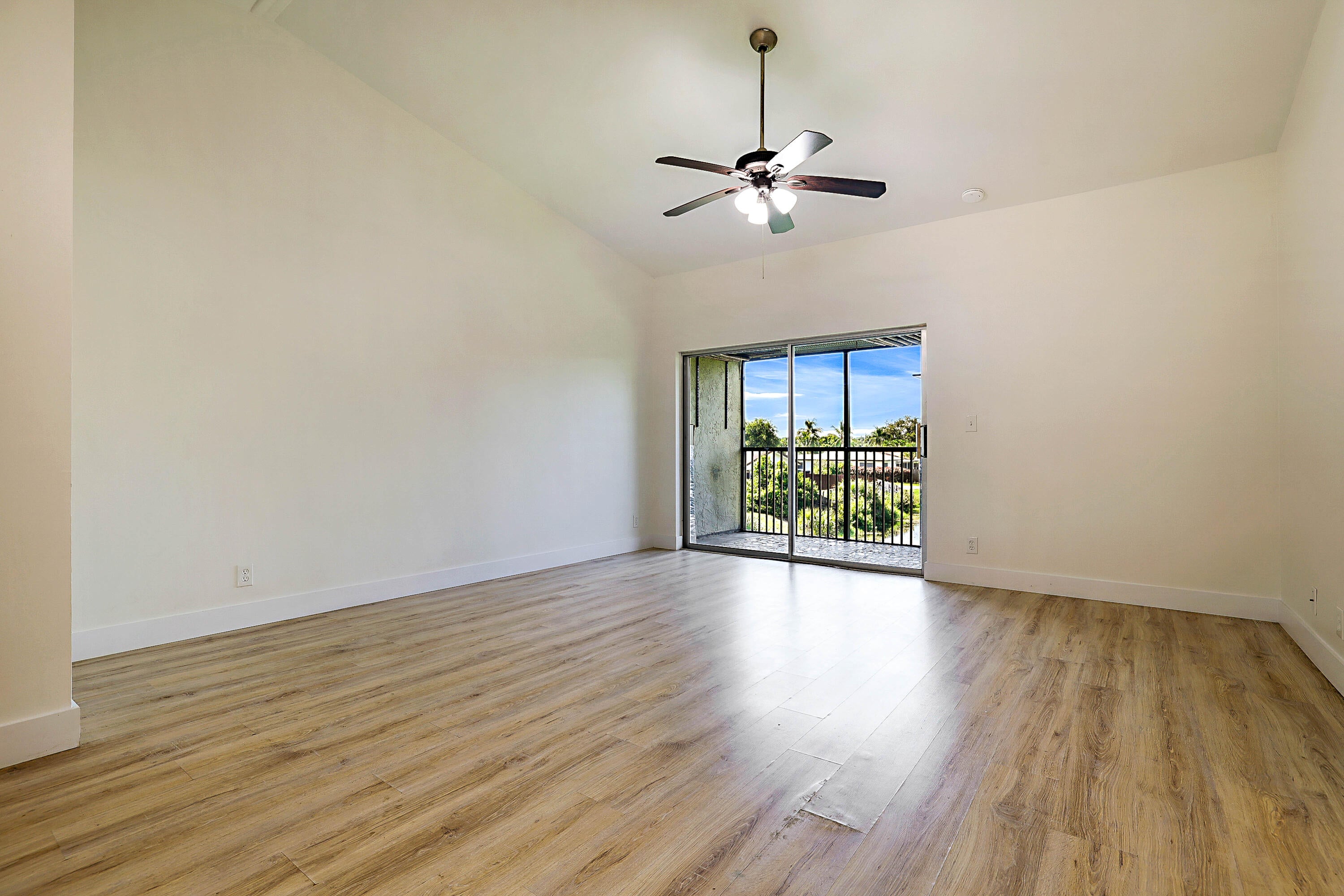 719 GARDENS Drive 206