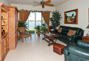 ANDROS ISLE - Residential