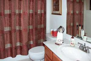 ANDROS ISLE - Residential