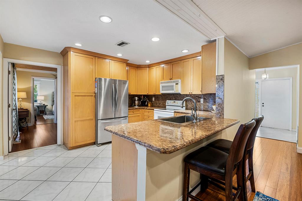 Palmetto Park West - Residential Lease