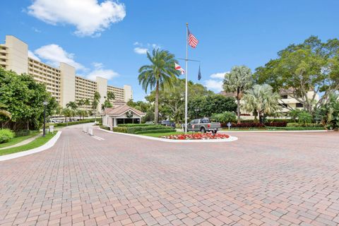 A home in North Palm Beach