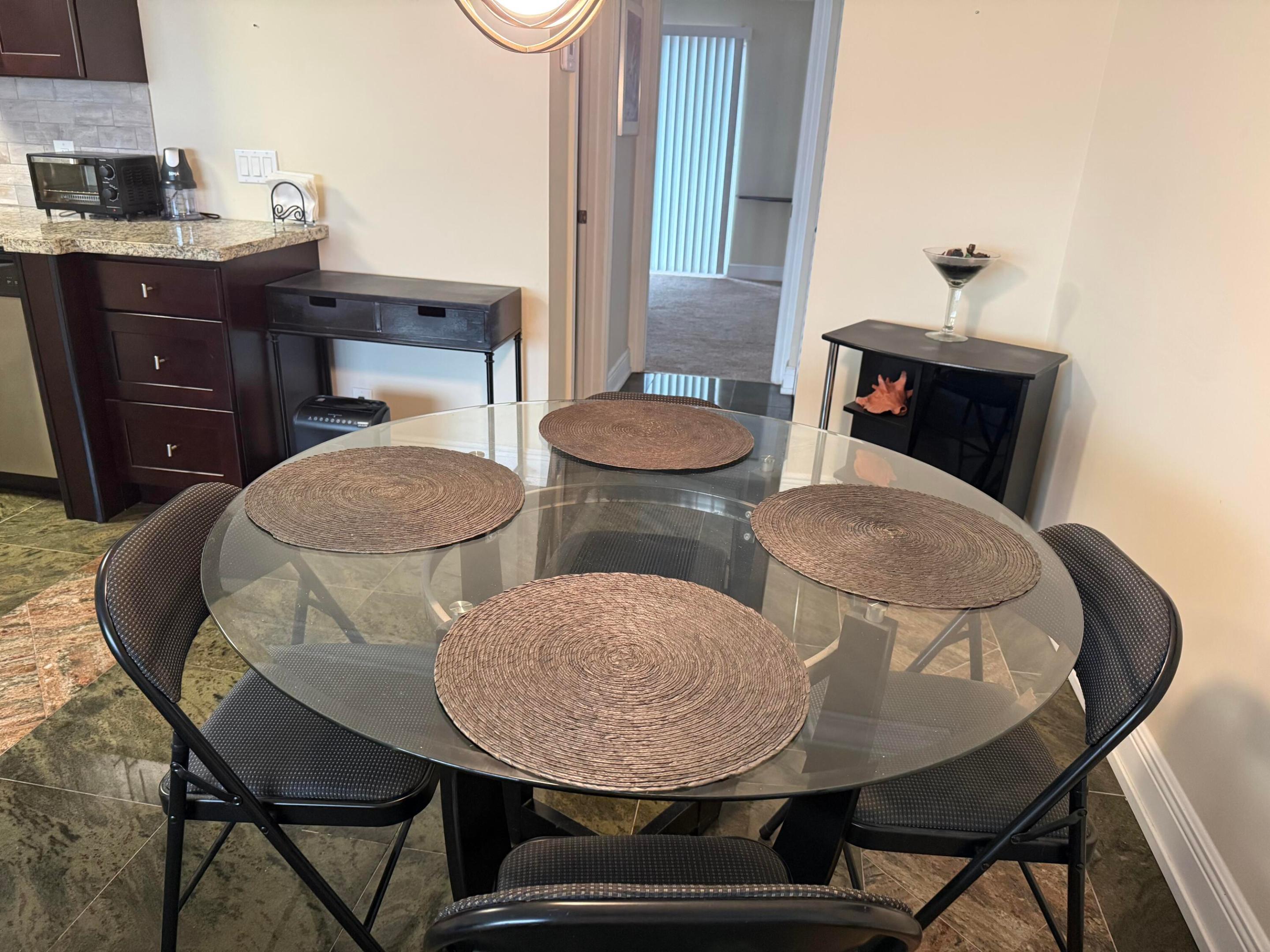 CAMBRIDGE F CONDO - Residential