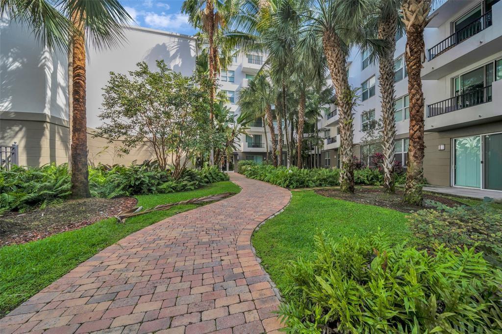 Lauderdale One - Residential Lease