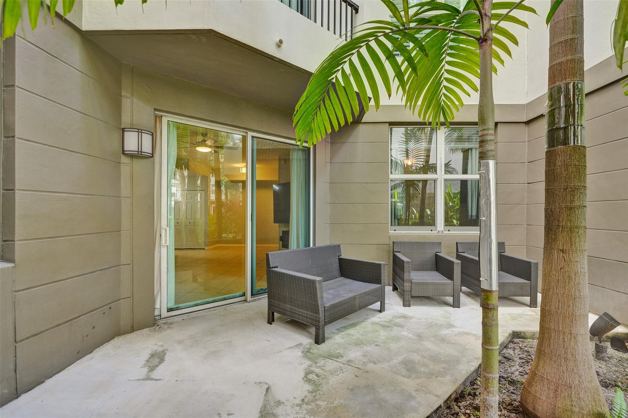 Lauderdale One - Residential Lease