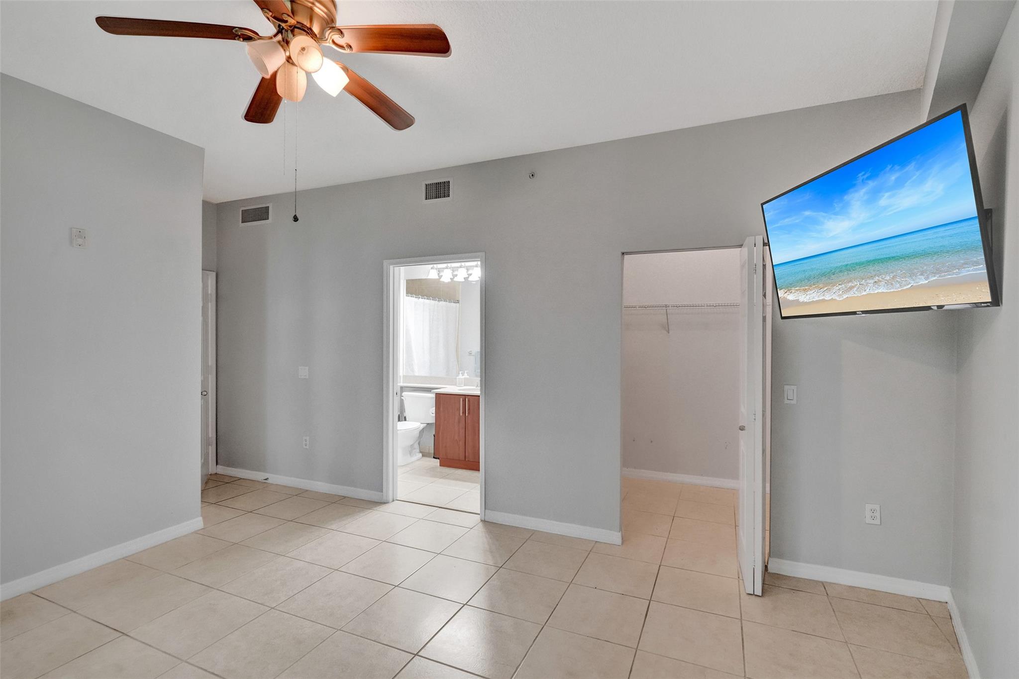 Lauderdale One - Residential Lease