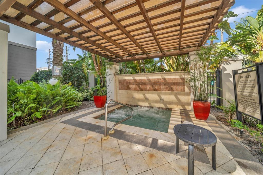 Lauderdale One - Residential Lease