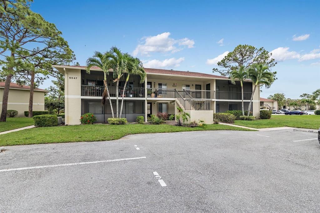 Photo of 6547 Chasewood Drive #A, Jupiter, FL 33458 (MLS # R10710738)