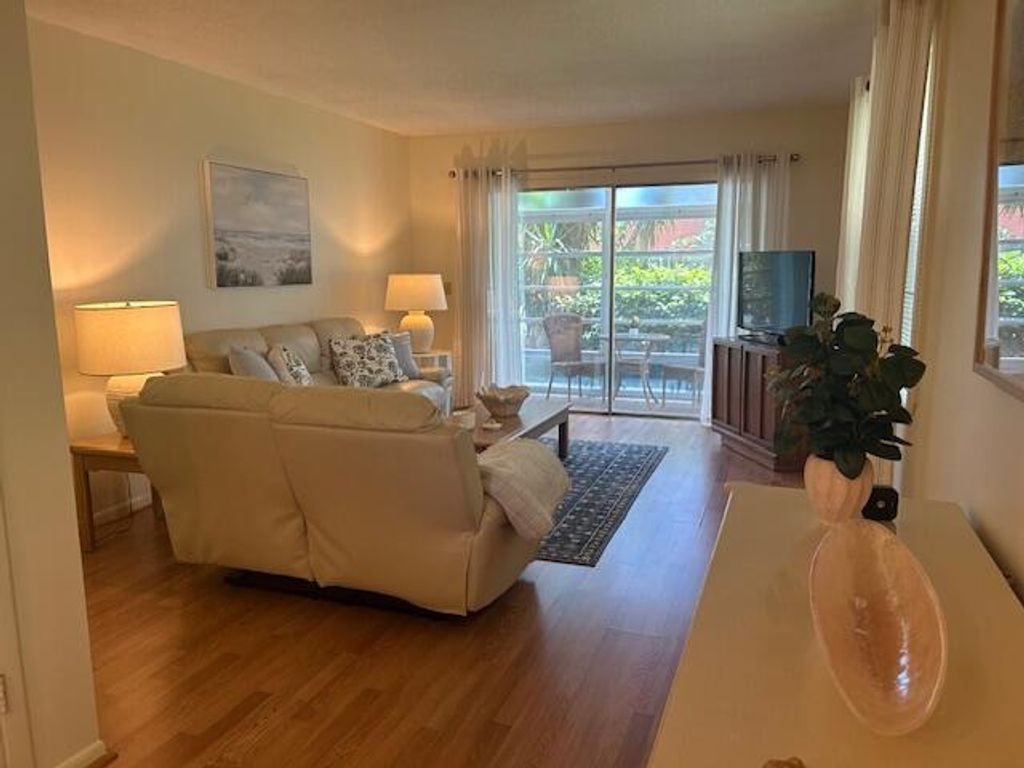 Photo of 2600 SE Ocean Boulevard SE #6, Stuart, FL 34996 (MLS # R11076377)