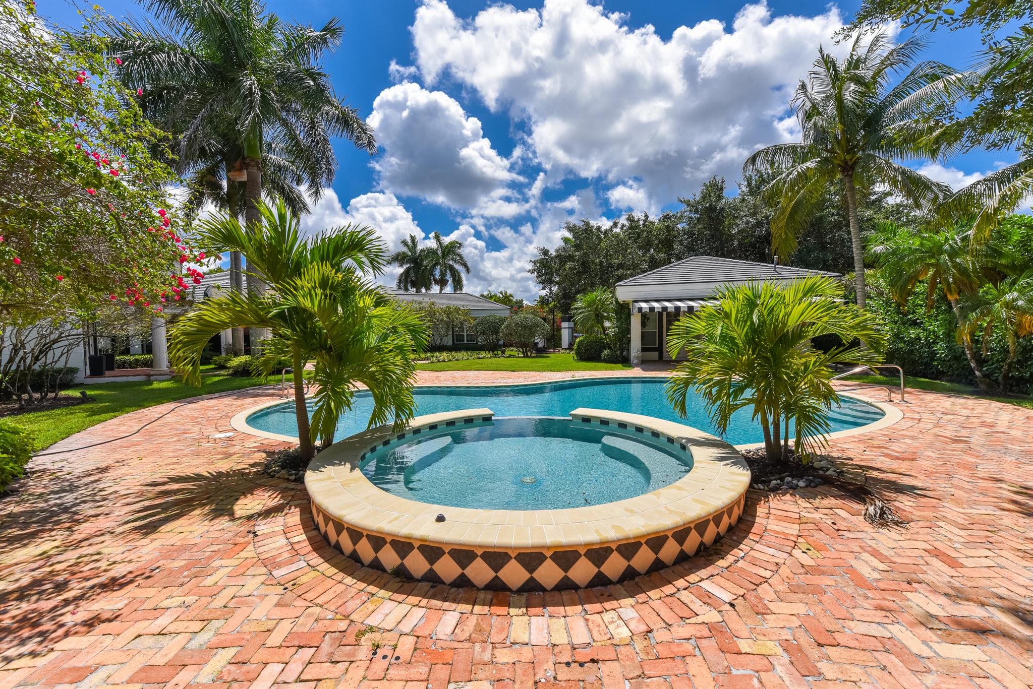 RIO POCO - Residential