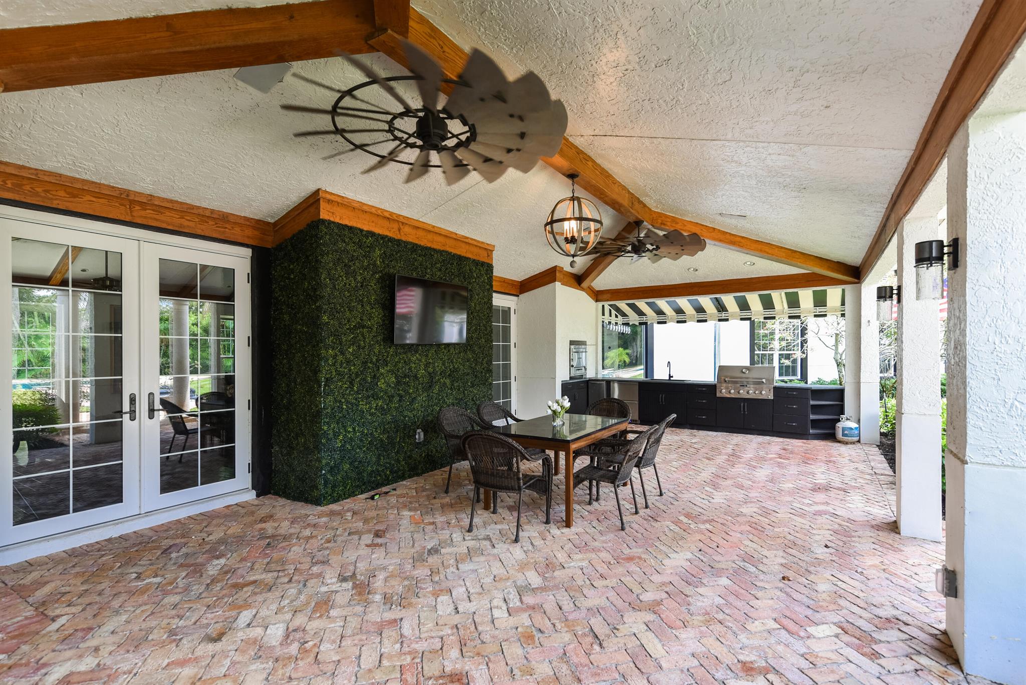 RIO POCO - Residential