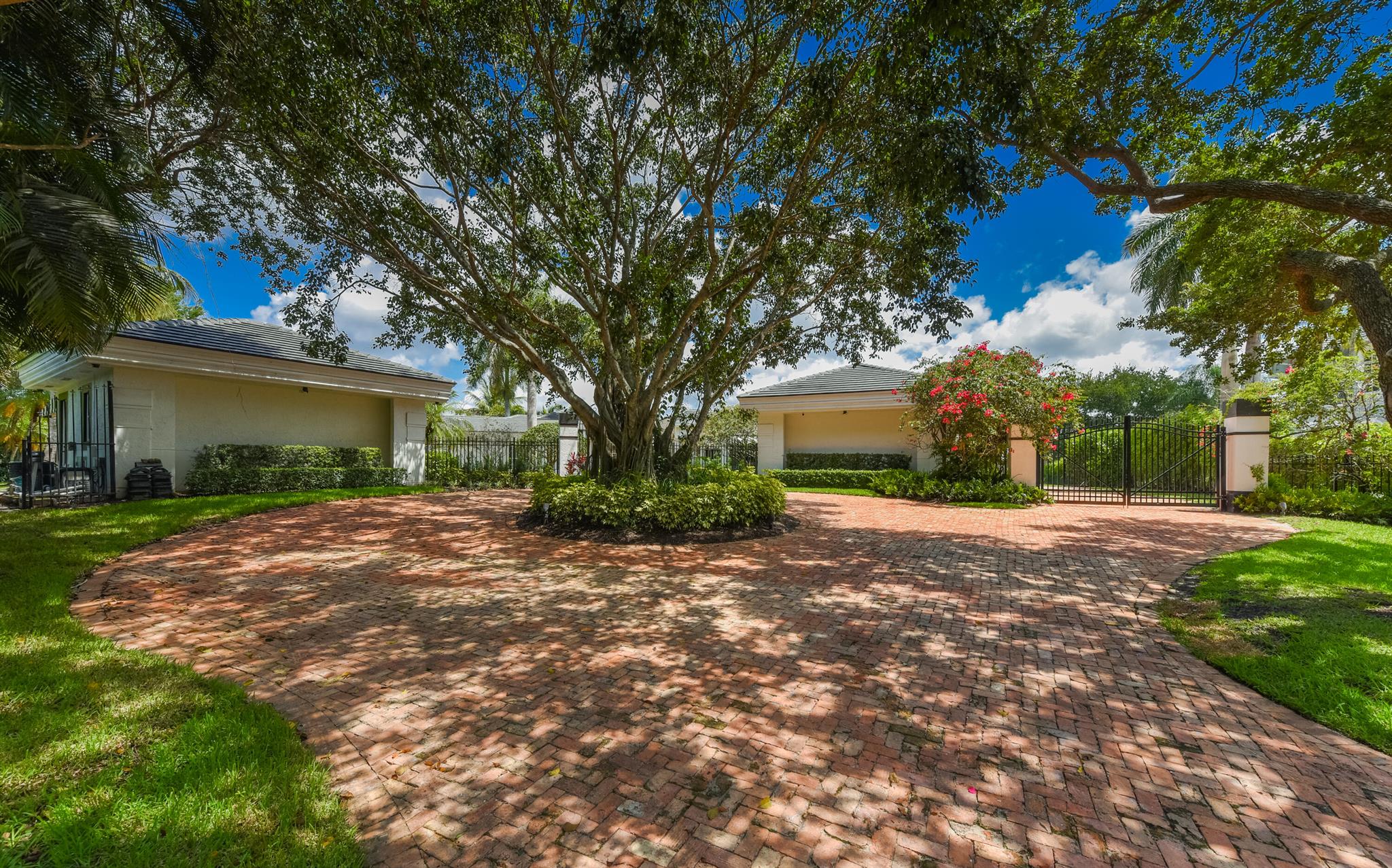 RIO POCO - Residential