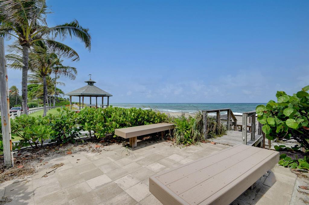 TROPICAL PARK - Residential Lease