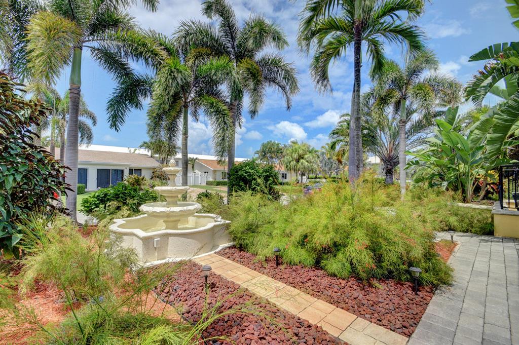 TROPICAL PARK - Residential Lease