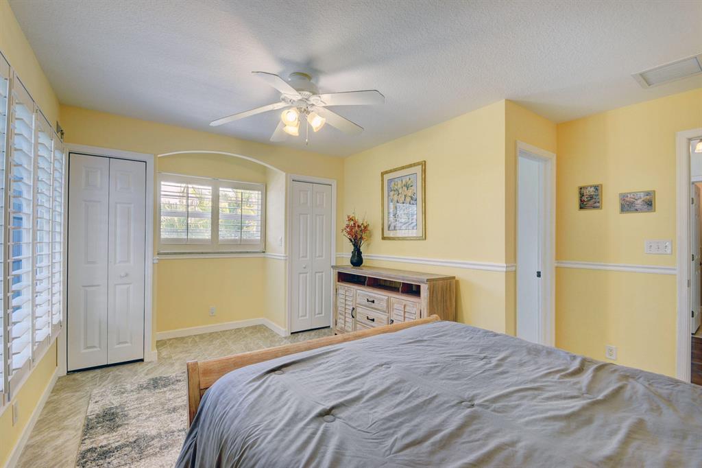 TROPICAL PARK - Residential Lease