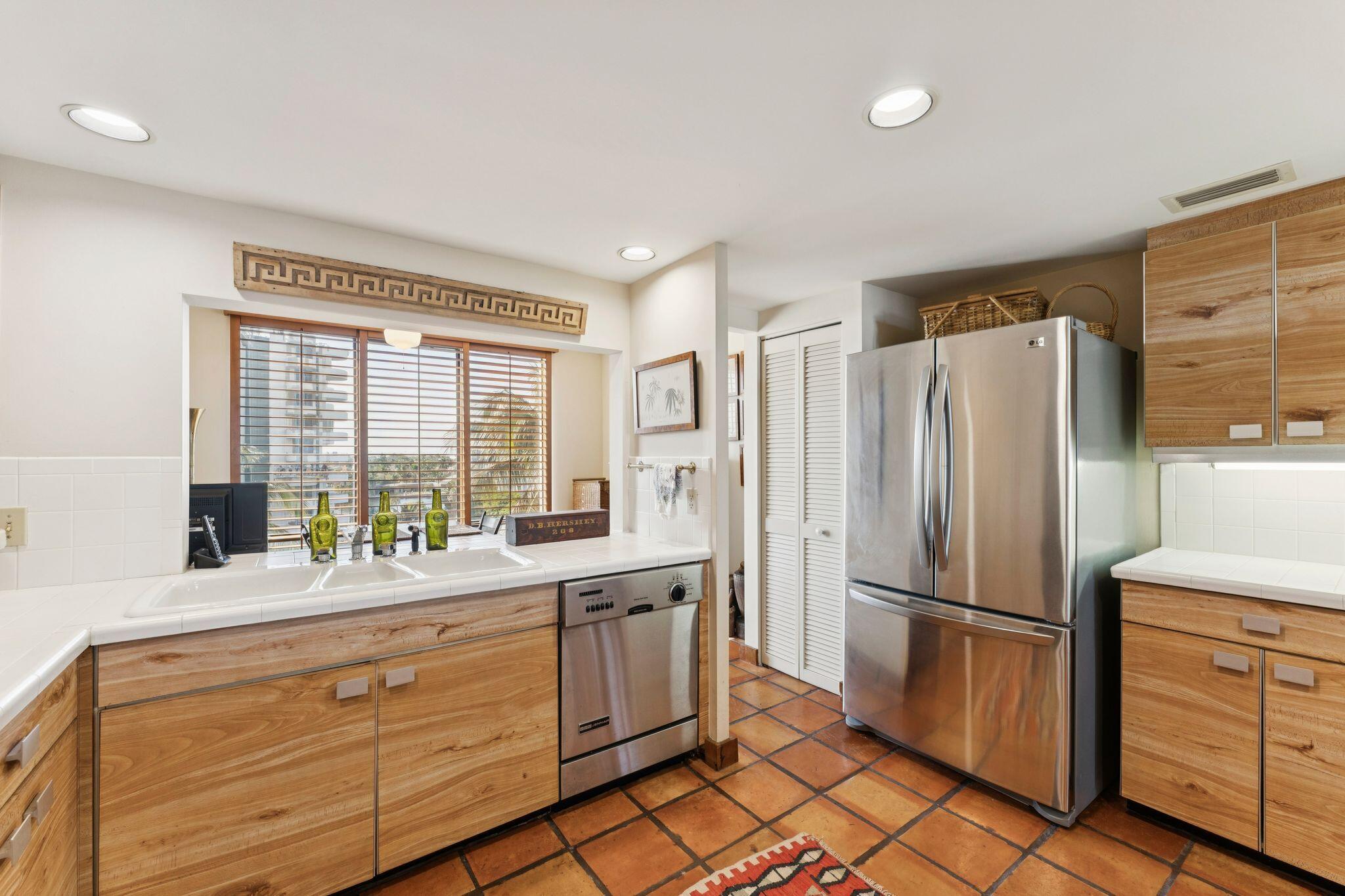 OCEAN PLACE-2155 CONDO - Residential