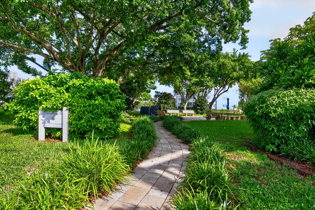Photo of 2079 Cambridge D #2079, Deerfield Beach, FL 33442 (MLS # B26076020)