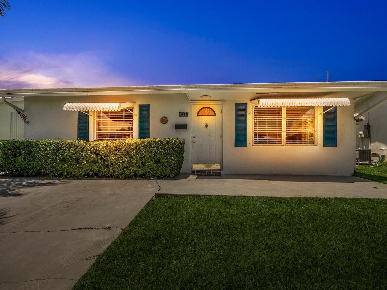 904 SW 24th Street