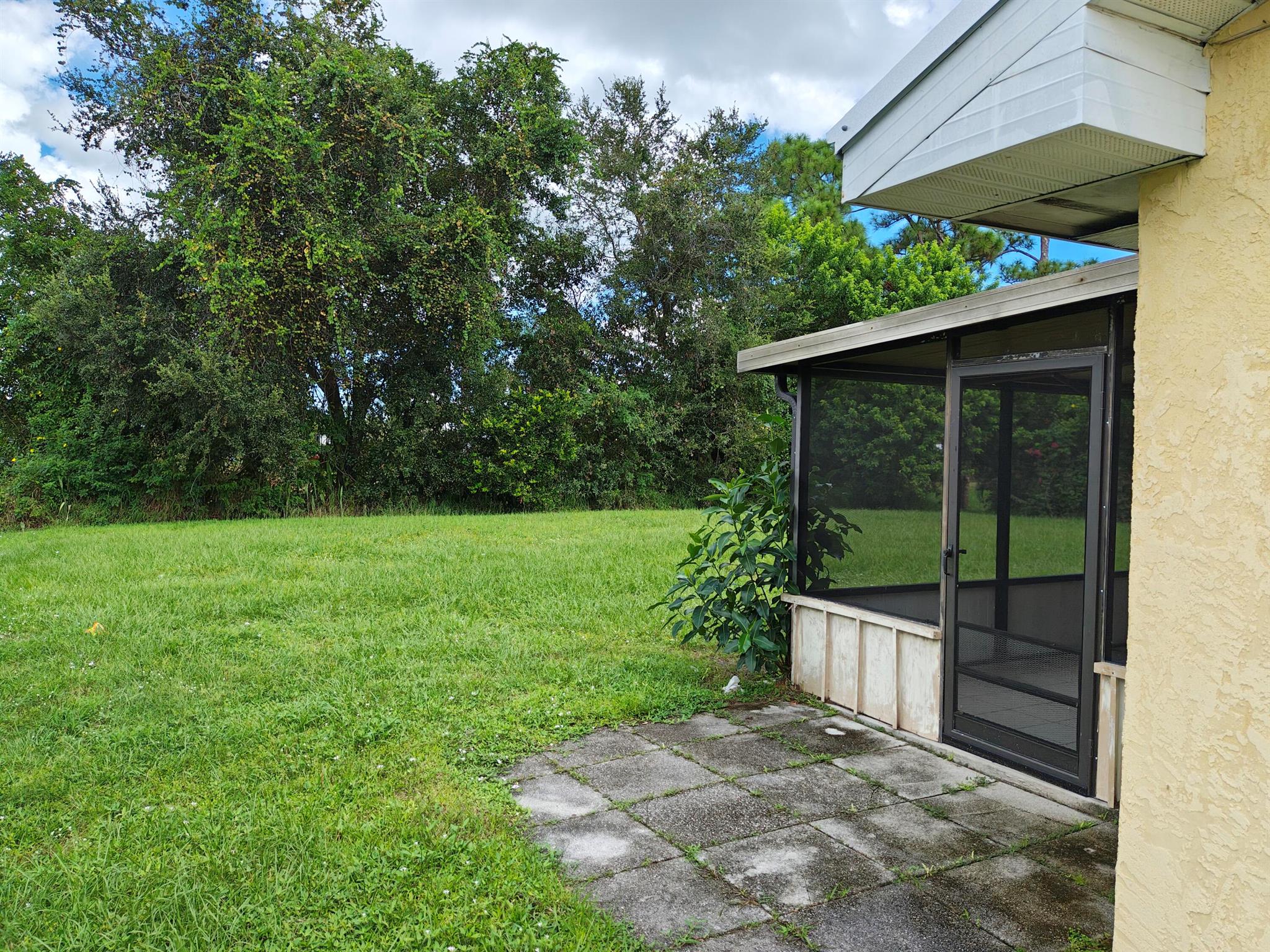 PORT ST LUCIE SECTION 24 - Residential