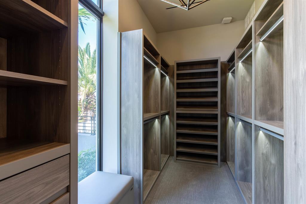 CYPRESS ISLAND OF PALM BEACH POLO & COUN - Residential