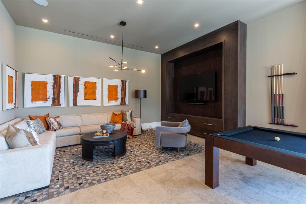 CYPRESS ISLAND OF PALM BEACH POLO & COUN - Residential