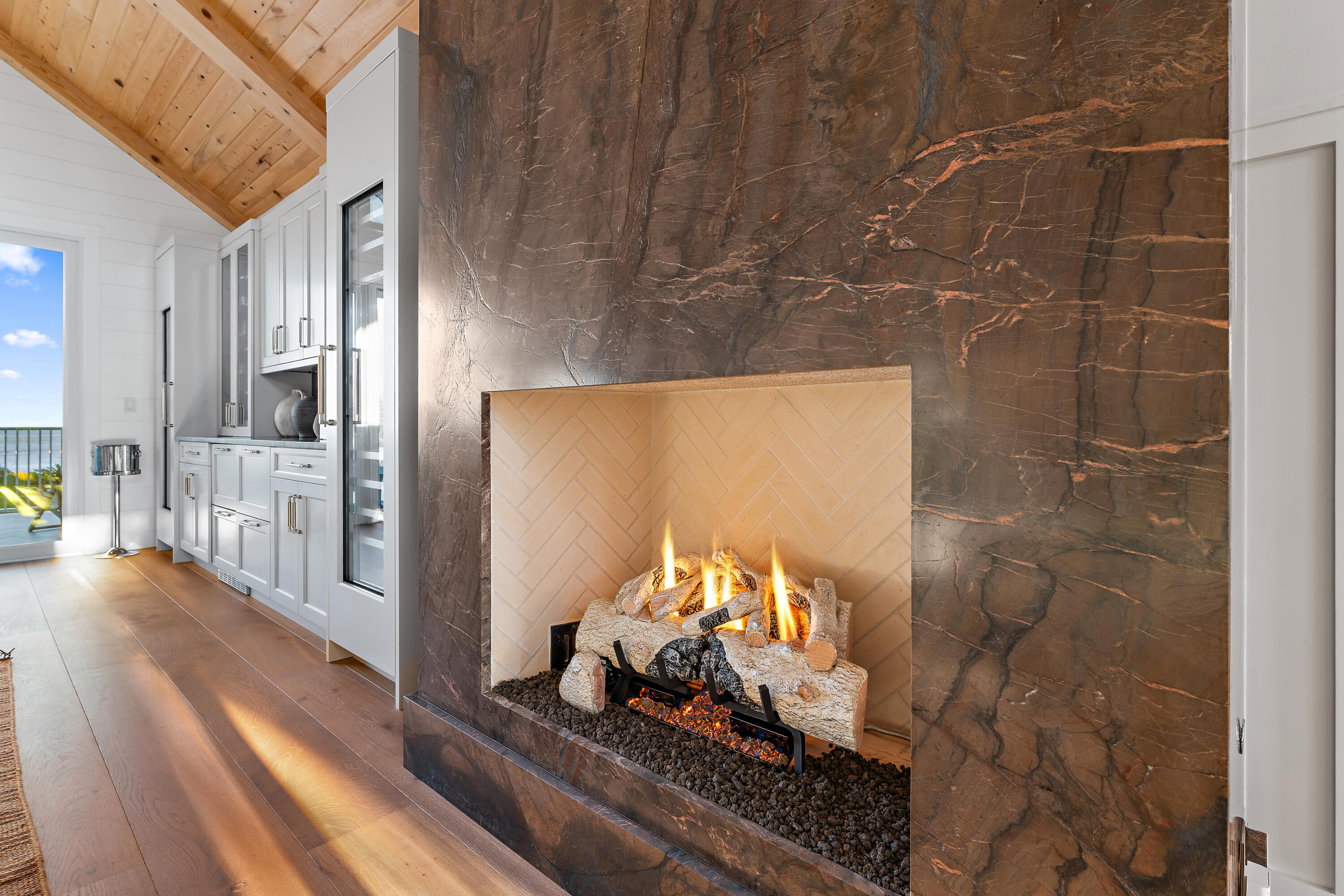 RIVERVIEW (SEWALL'S POINT) - Residential