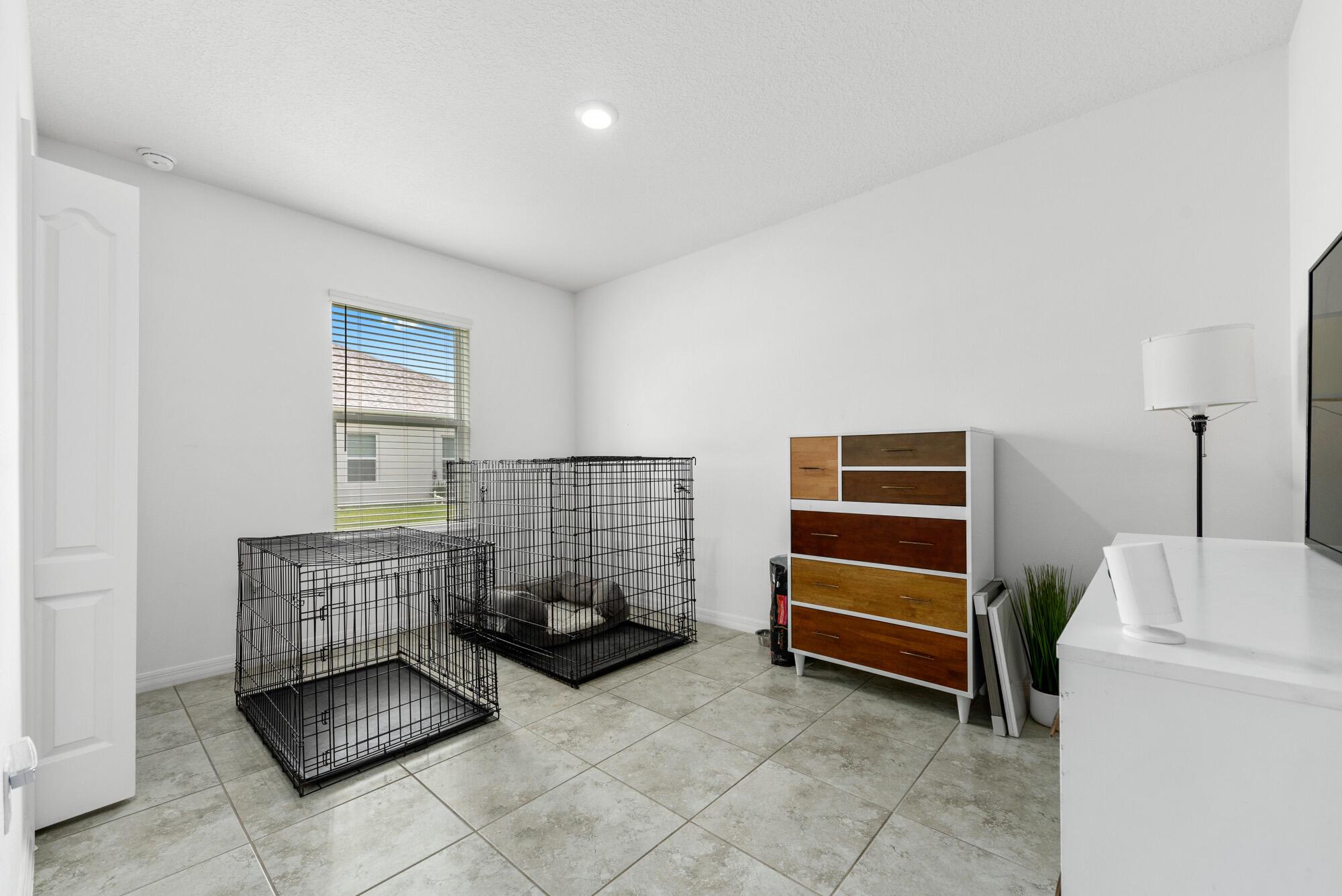 PORT ST LUCIE SECTION 19 - Residential Lease