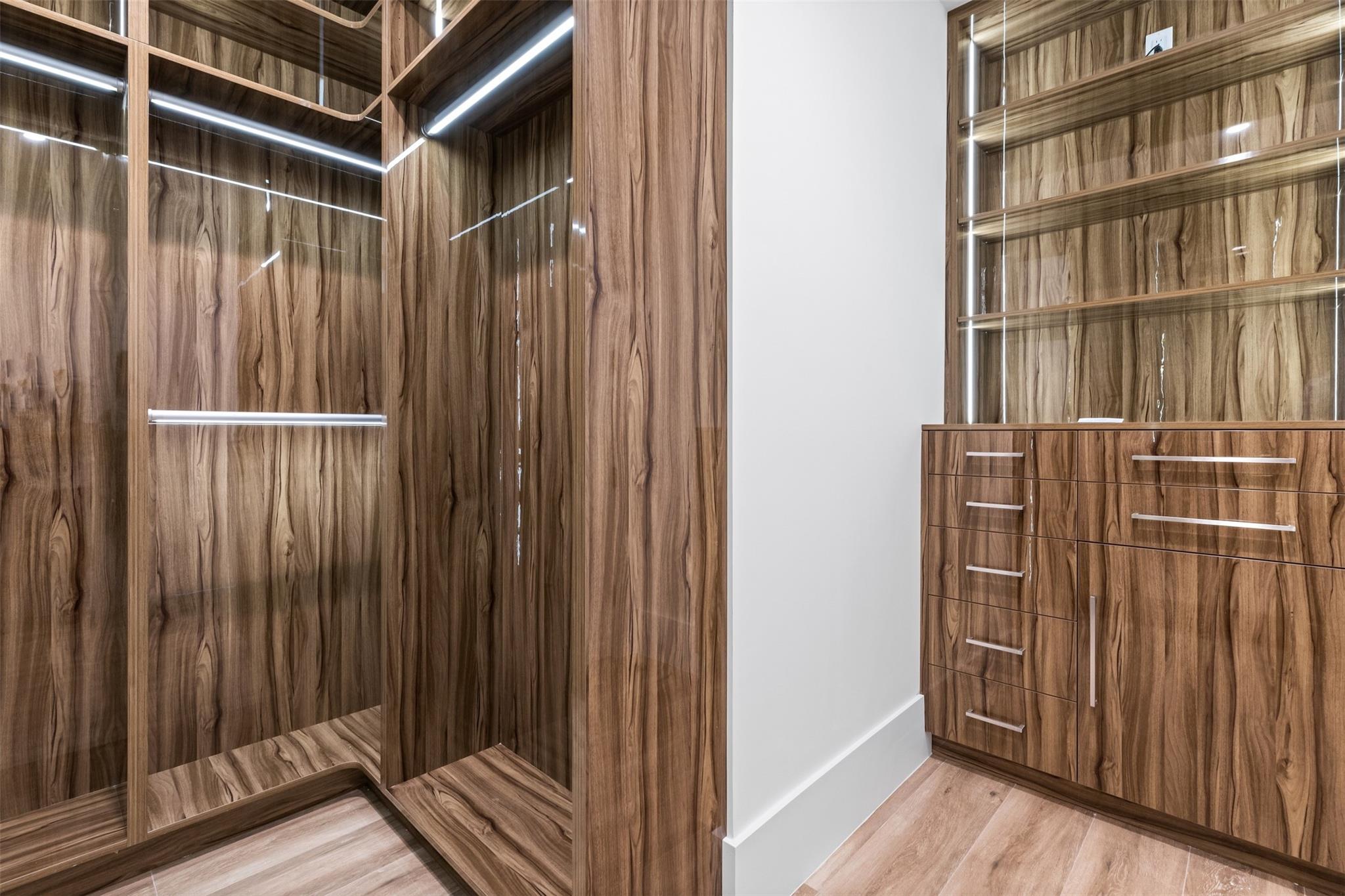 Seven Isles - Residential