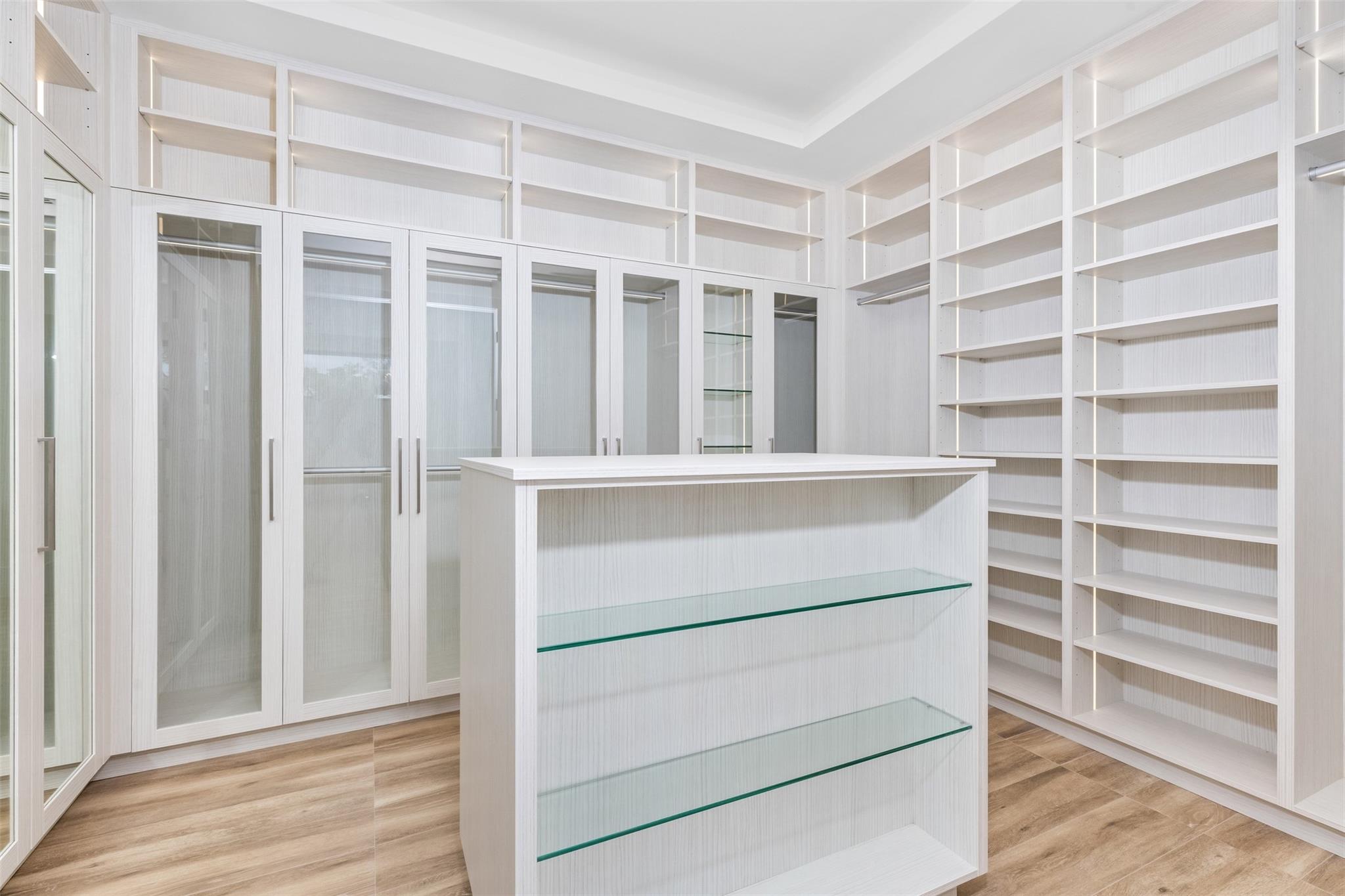 Seven Isles - Residential