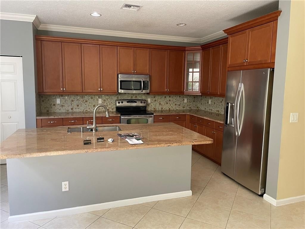 Properties 3954366116