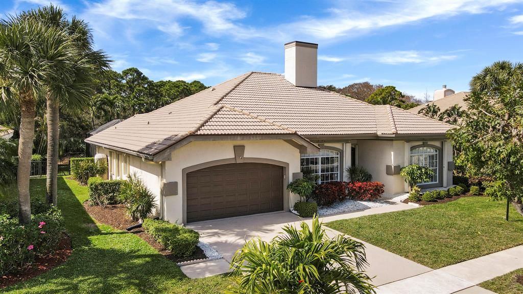 Photo of 13387 Miles Standish, Palm Beach Gardens, FL 33410 (MLS # R10692739)