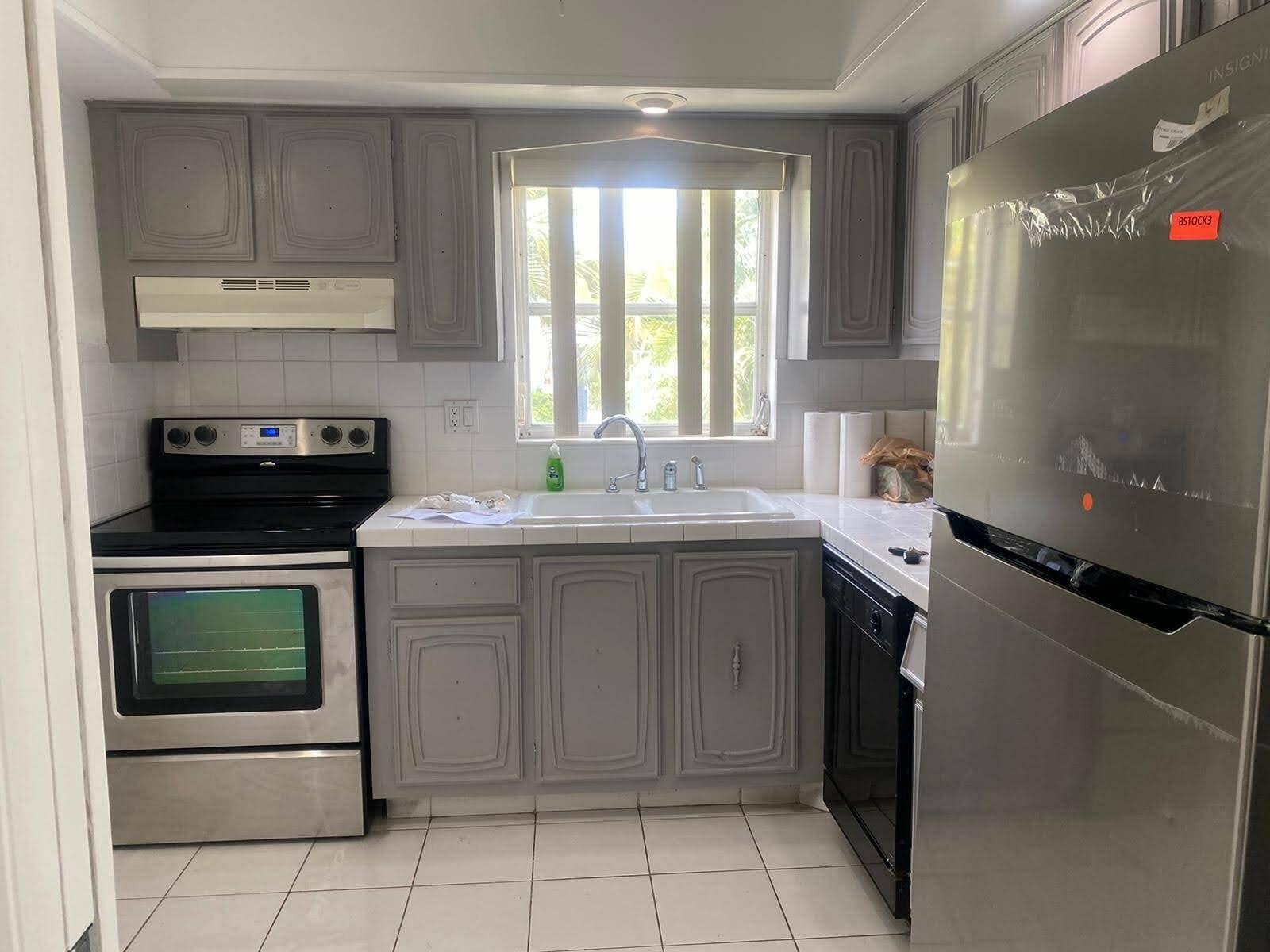 2625 W Emory Dr Drive W F