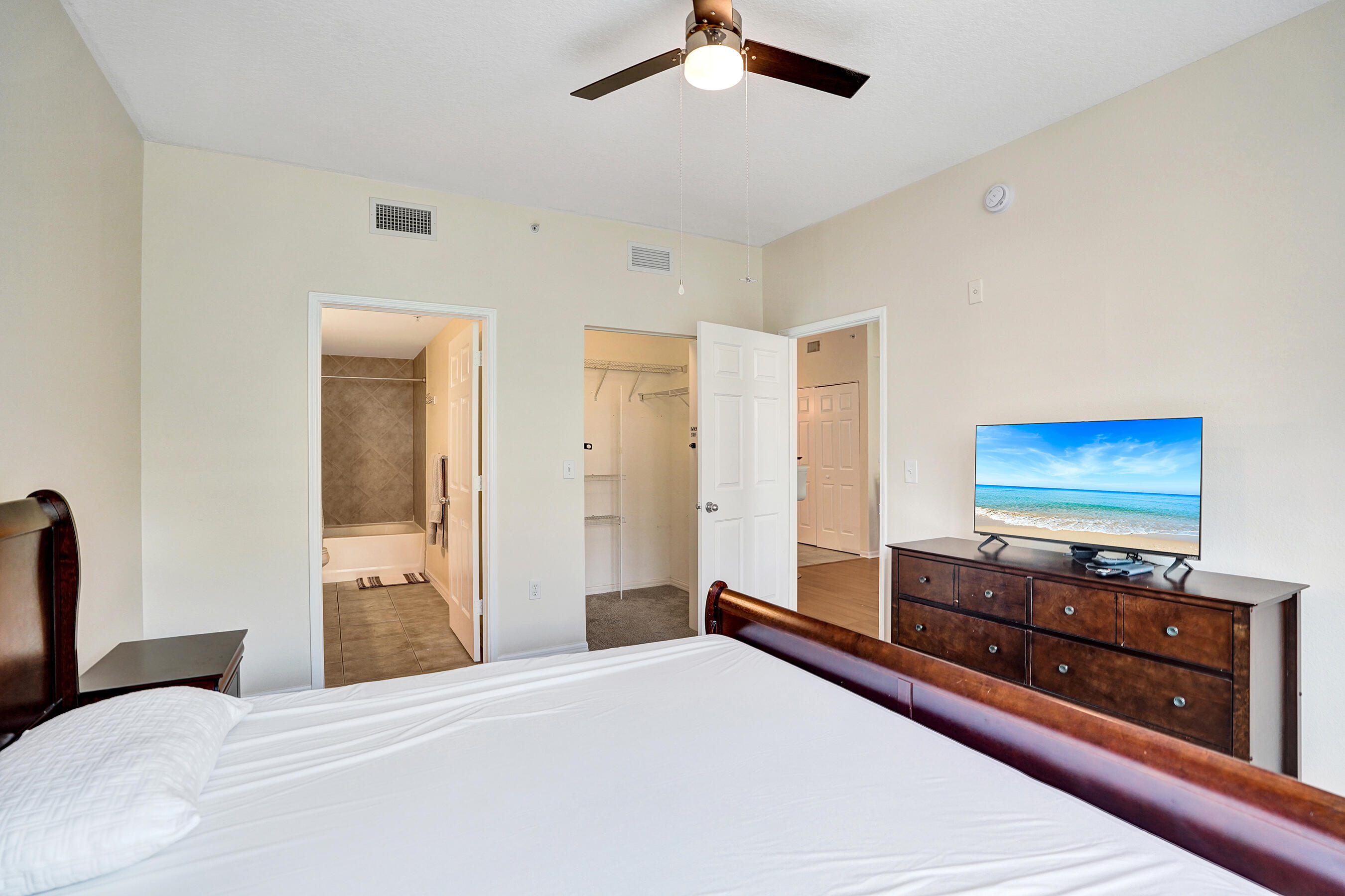 MOORINGS AT LANTANA CONDO 2 - Residential