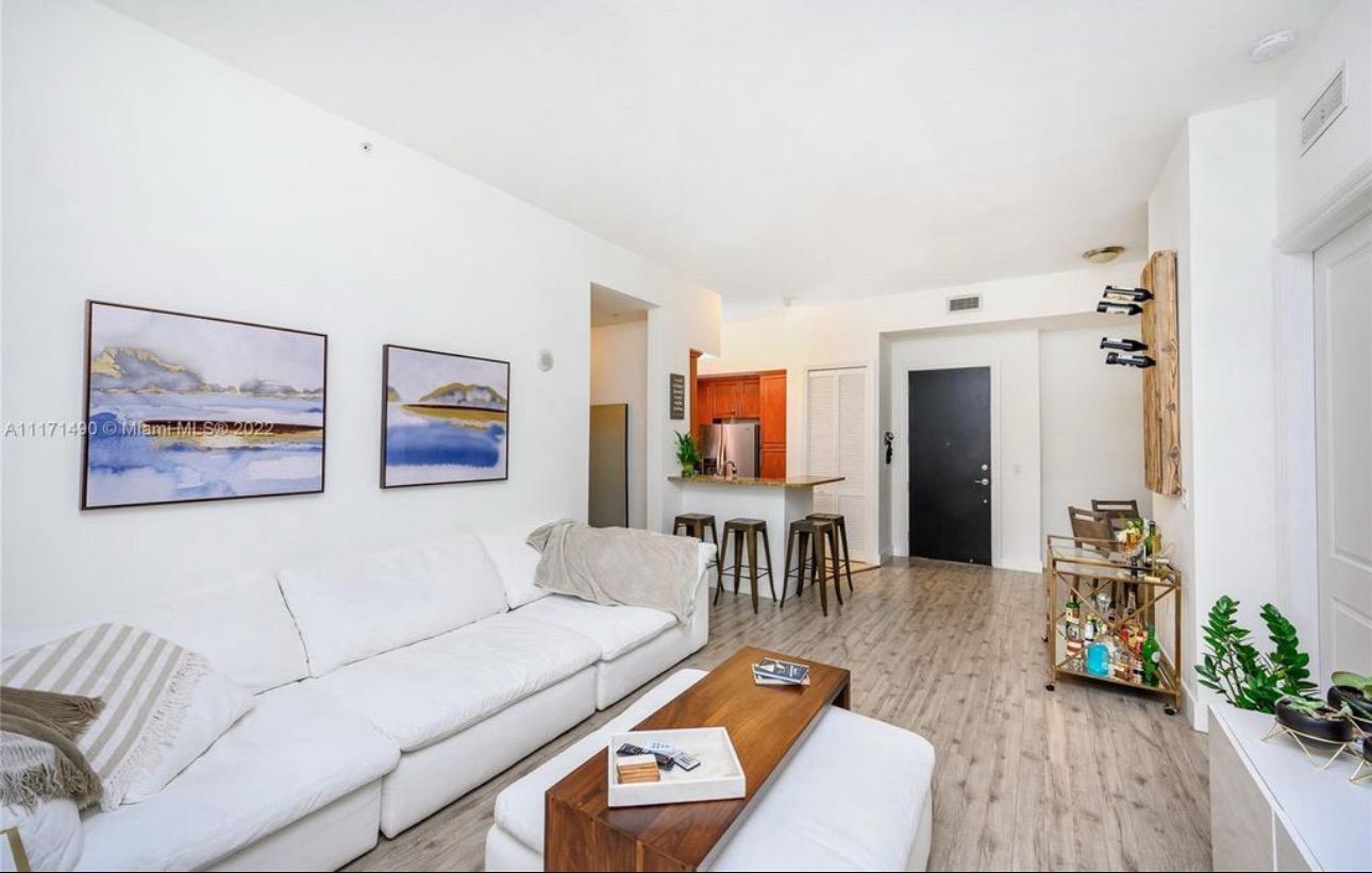 Ponce Tower Condo - Residential Lease