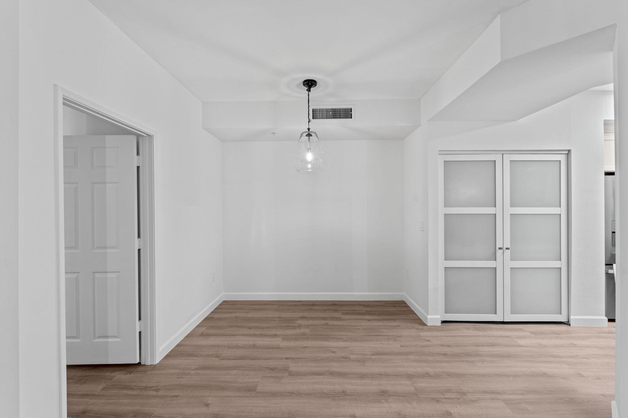 COURTYARDS IN CITYPLACE CONDO - Residential