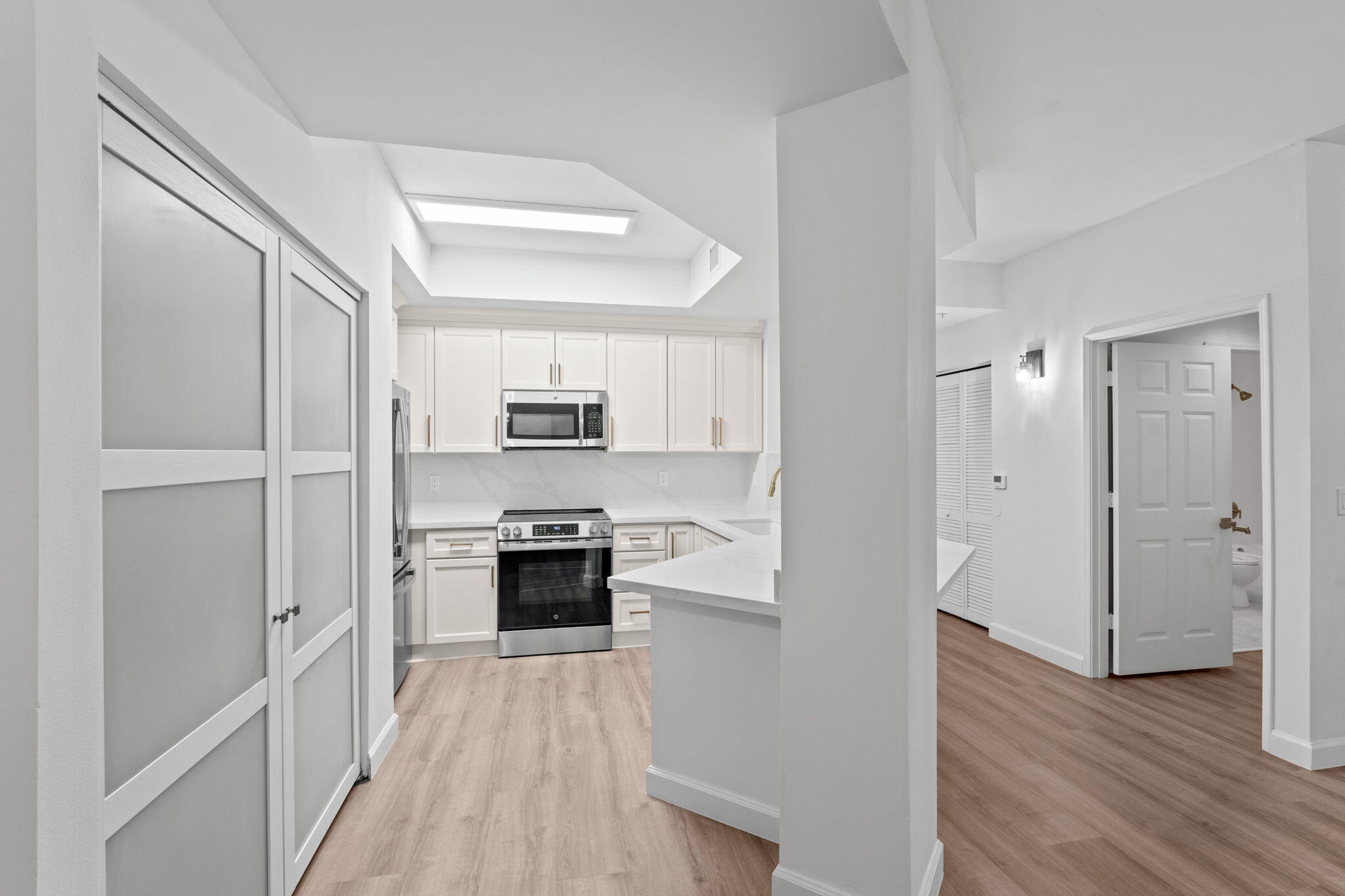 COURTYARDS IN CITYPLACE CONDO - Residential