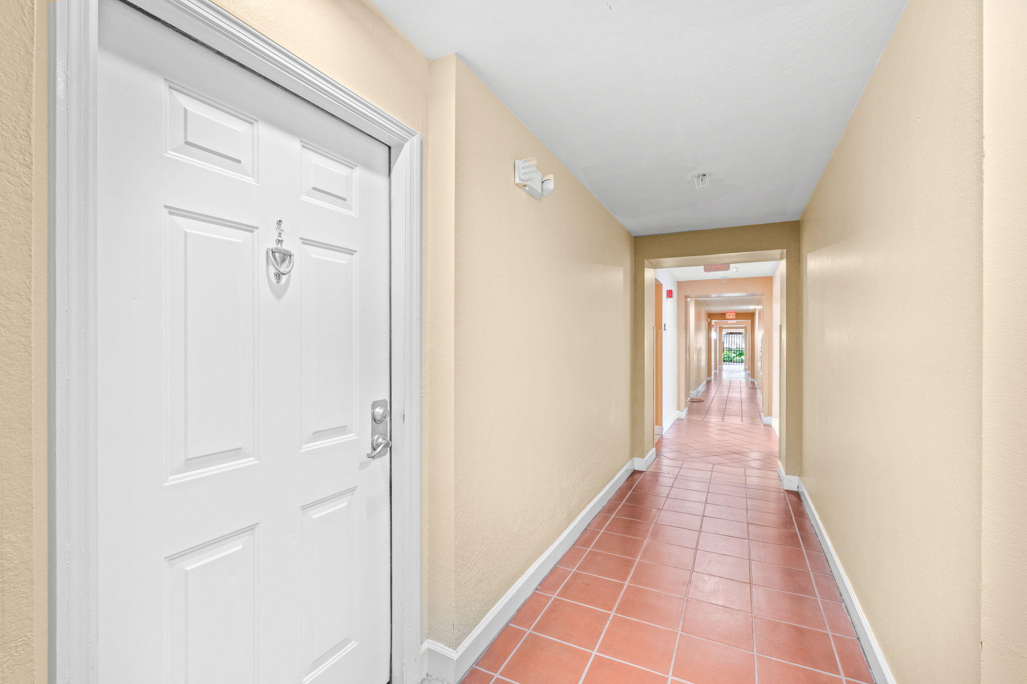 COURTYARDS IN CITYPLACE CONDO - Residential